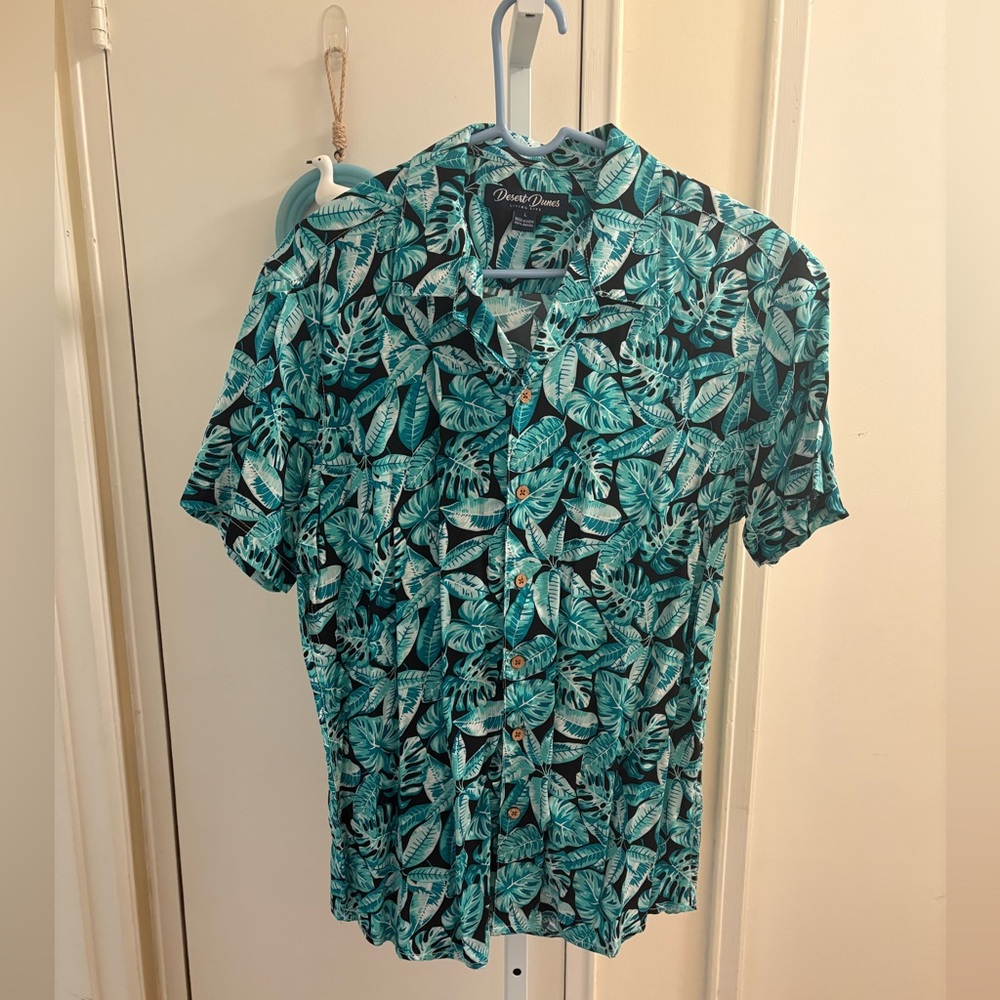 Desert Dunes Men’s Large Hawaiian Shirt - NEVER WORN